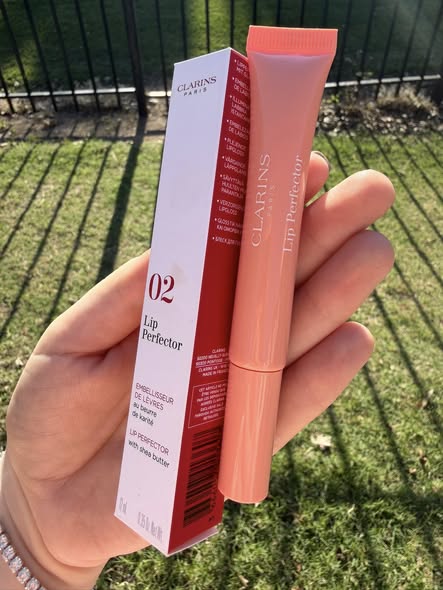 Clarins Lip Perfector Peptide-Plumping & Hydrating Lip Gloss — Apricot Shimmer